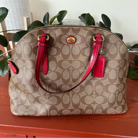 Coach logo crossbody hand bag with detachable crossbody strap. Like new. - Picture 1 of 8